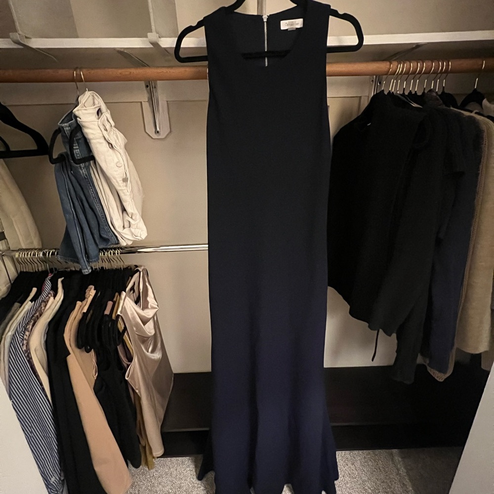 NWT Calvin  Klein Navy Cutout Back Sleeveless Crepe Gown 12